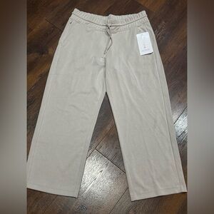 Athleta Seasoft Straight Pant